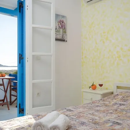 Golden Naxos
