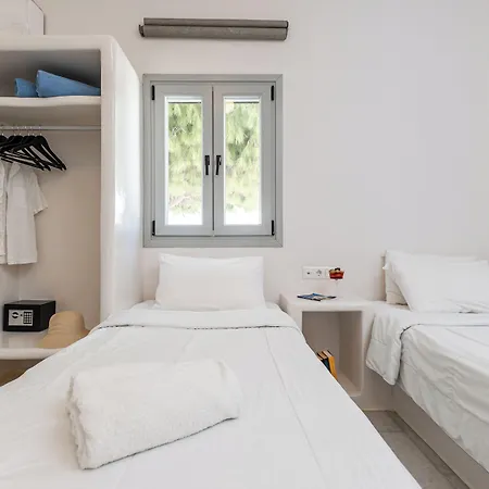 Golden Naxos Hotel 3*