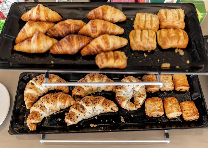 Golden Naxos Plaka (Naxos)