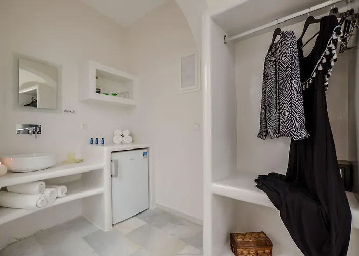 Golden Naxos Plaka (Naxos)