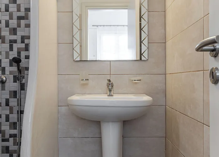 Hotel Golden Naxos 3*